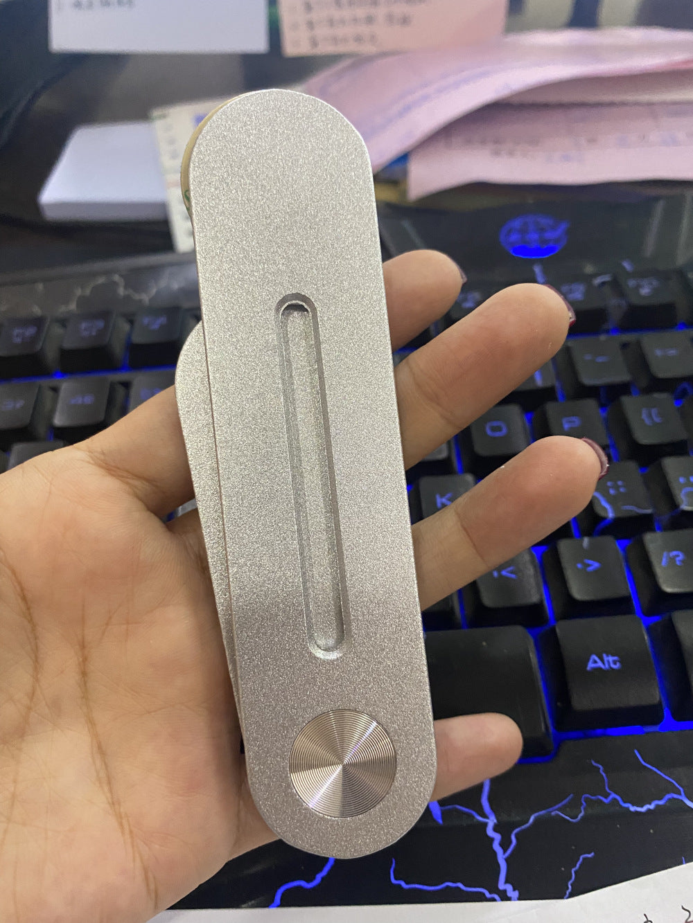 Magsafe Magnetic Laptop Phone Holder